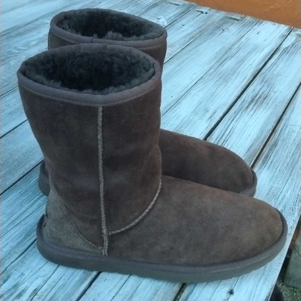 UGG Short Boots